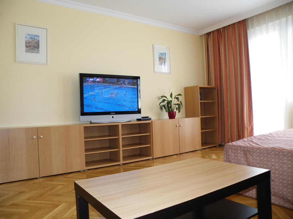 Apartment Buda Budapest Budapeste Quarto foto